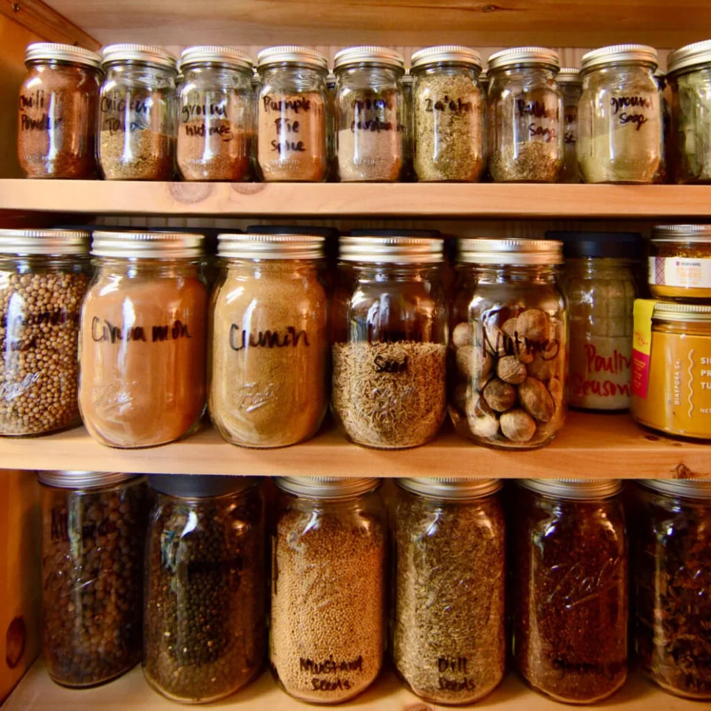 mason jar used as a spice jars 
